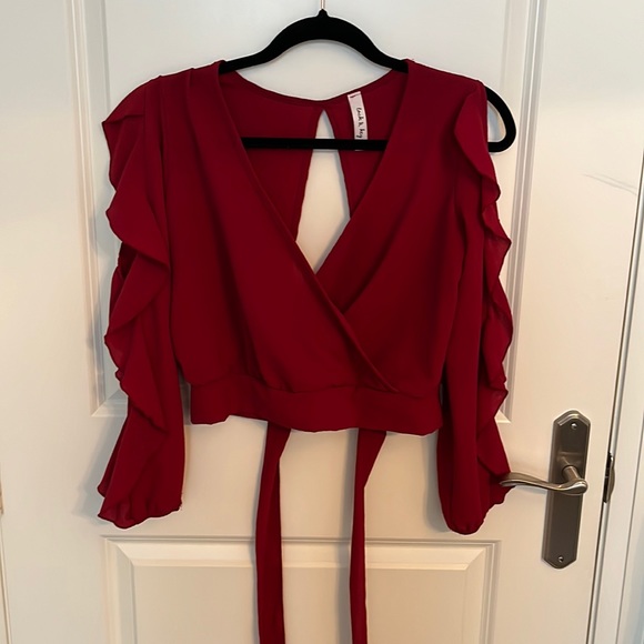 Tops - Cropped Blouse